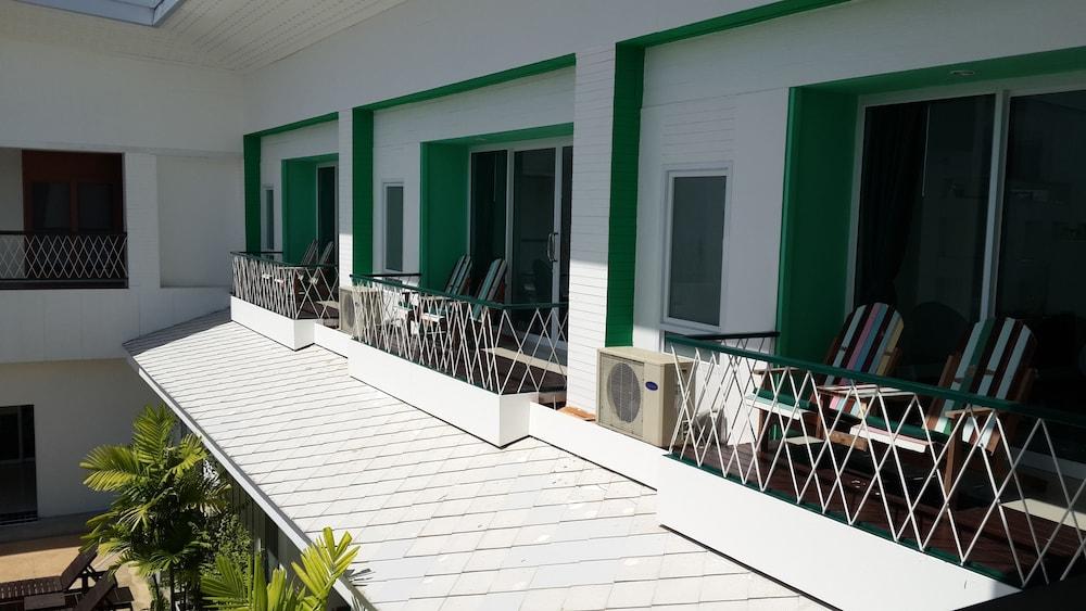 Khun Chaweng Resort Exterior photo